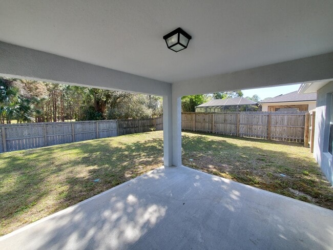 Building Photo - 5551 Cinnamon Fern Blvd