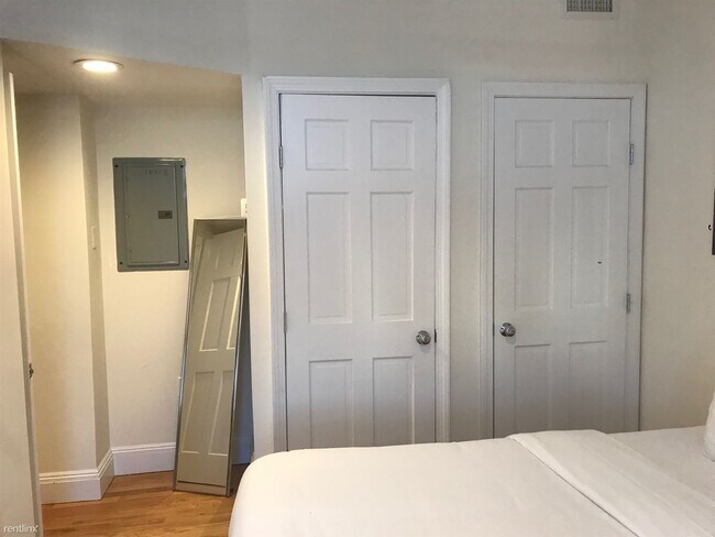 2 br, 1 bath - 10 Brainerd Rd # 10-47 - 2 br, 1 bath  - 10 Brainerd Rd # 10-47