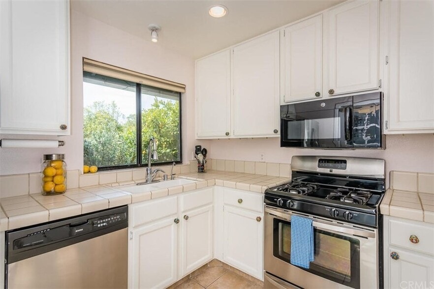 Building Photo - 955 Felicia Way