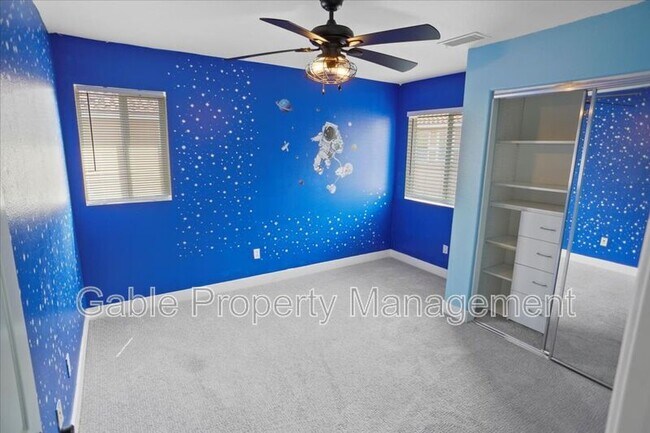 Building Photo - 24622 Montevista Cir