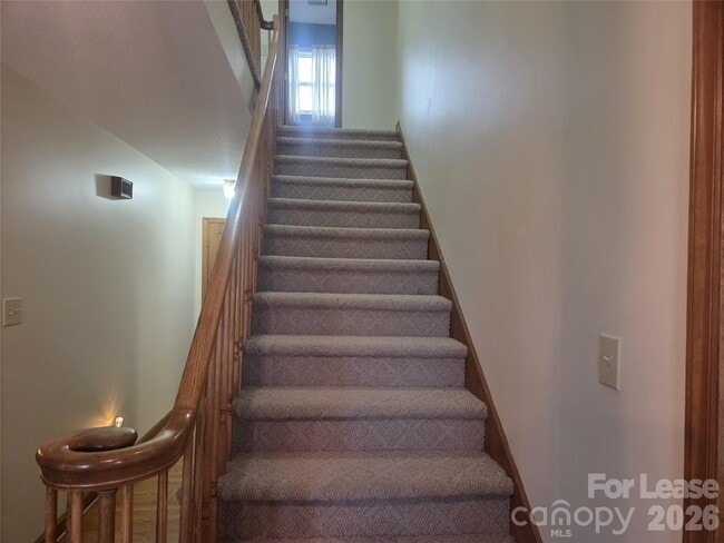 Building Photo - 1568 Triplett Rd