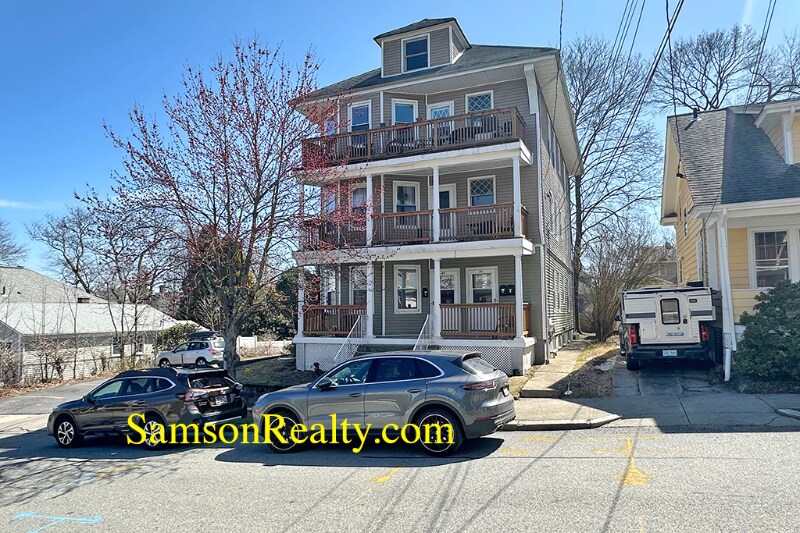 Building Photo - 41 12th St