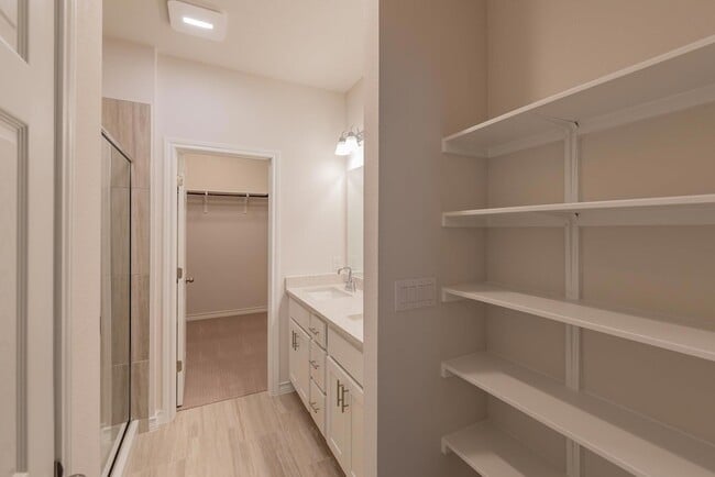 Building Photo - 5302 Mulberry Grove Ln