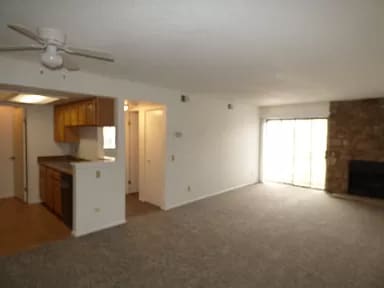 living room - 491 S Kalispell Way