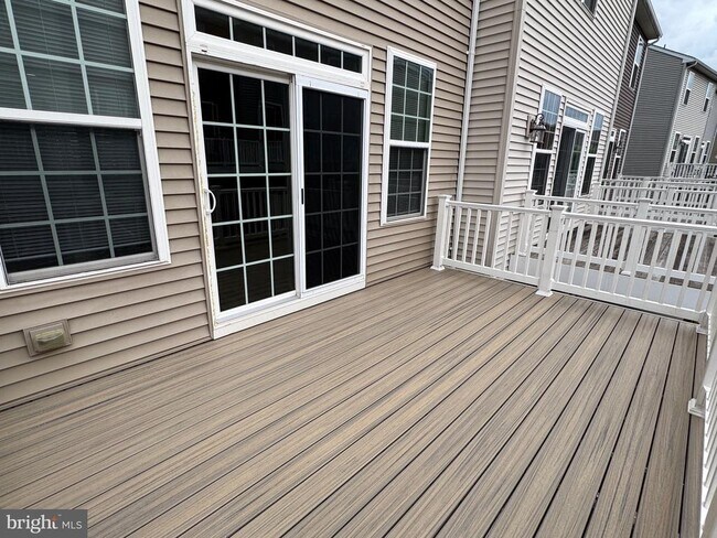 Building Photo - 8505 Craggan Ln