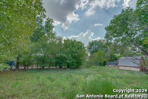 Building Photo - 2626 W Mistletoe Ave