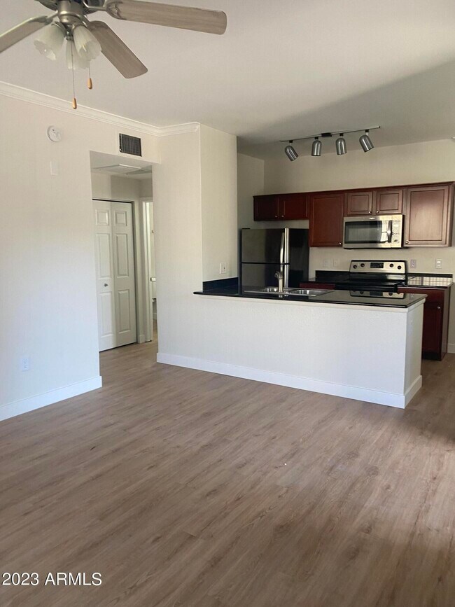 Building Photo - 7009 E Acoma Dr