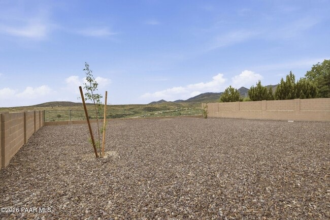 Building Photo - 1000 N Wide Open Trail