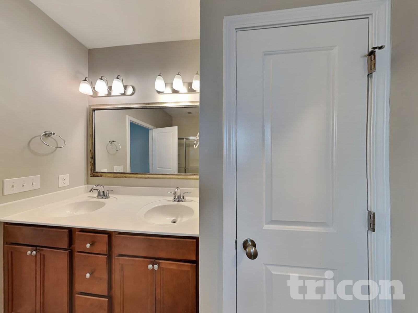 Building Photo - 133 Brewers Oak Ln