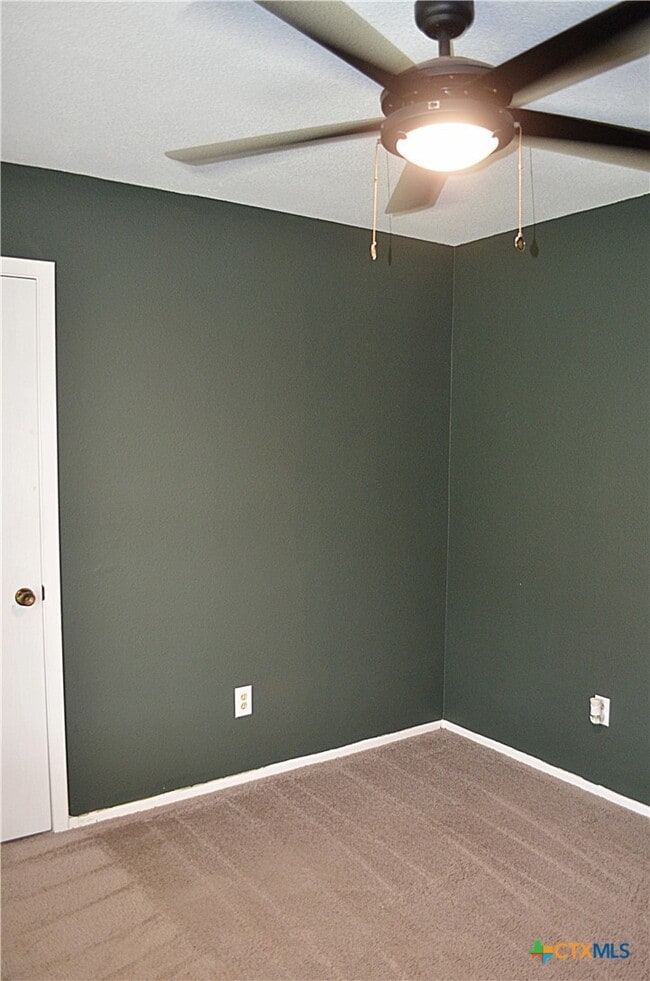 Building Photo - 4312 Creekside Dr