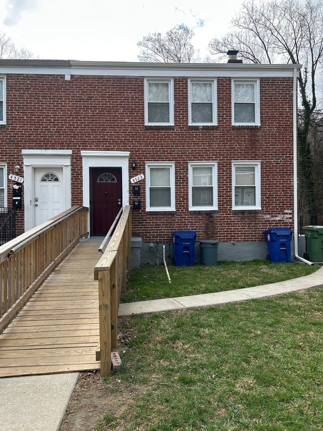 Building Photo - 4523 Fairfax Rd