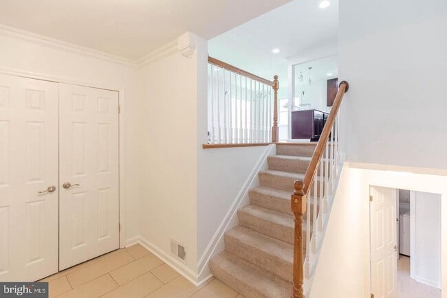 Building Photo - 4106 Lamarre Dr