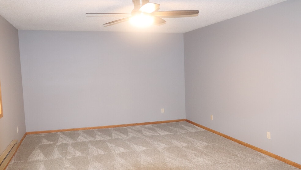 1st Bedroom - 6380 7th St NE