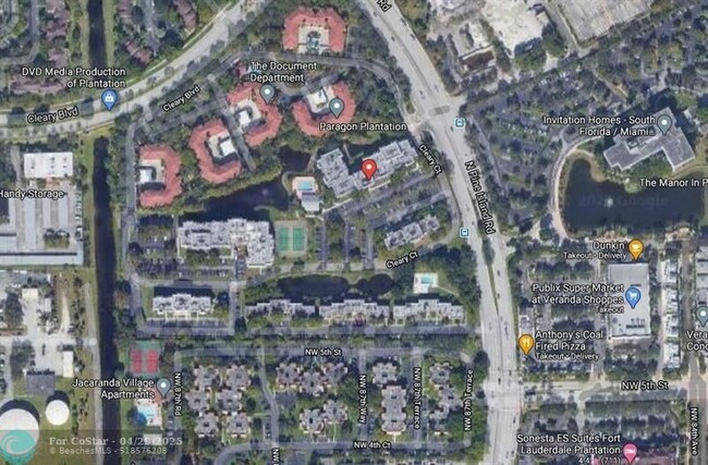 Building Photo - 711 N Pine Island Rd