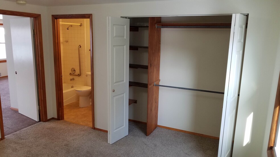 Master BR closet - 107 Braden Ct