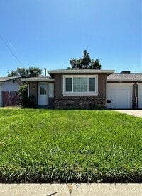 Building Photo - Charming 2-Bedroom, 1-Bathroom in Sacramento!