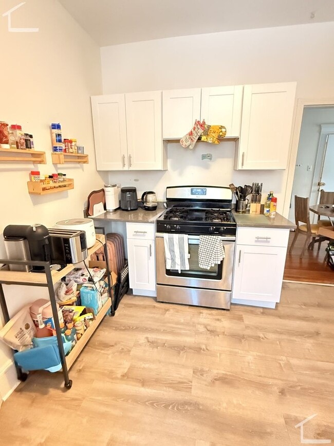 Building Photo - Nice 3 bed in Brighton