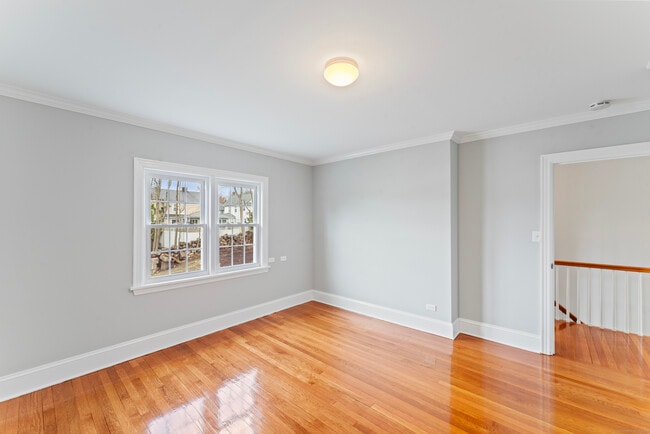Building Photo - 80 3rd St