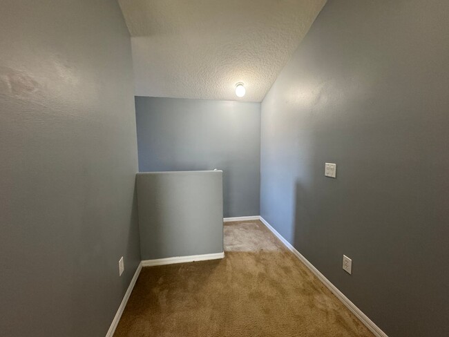 Building Photo - Beautiful Pool Home In the Lake Nona Area