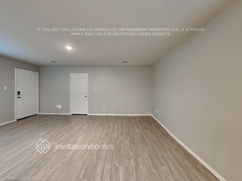 Building Photo - 8126 Serro Medina