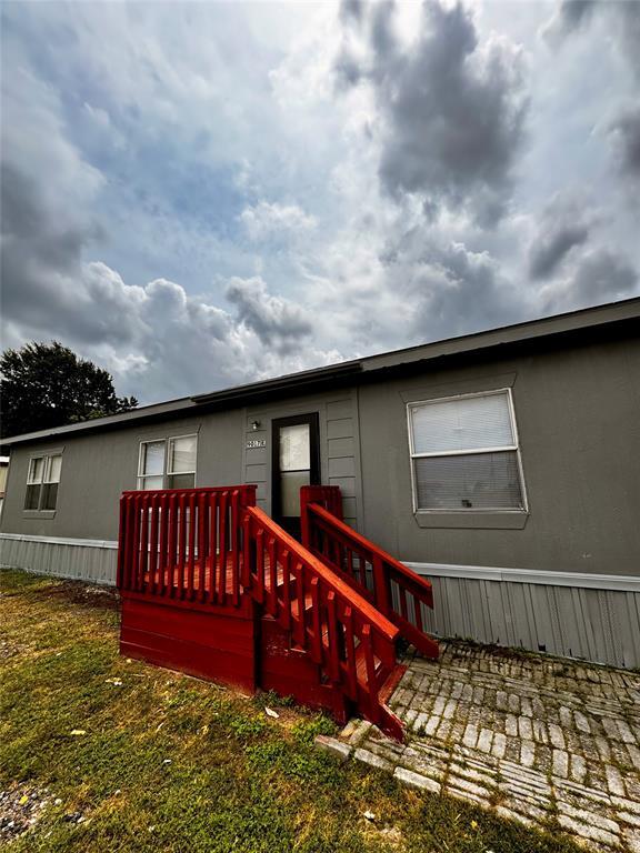 Building Photo - 9017 Taub Rd