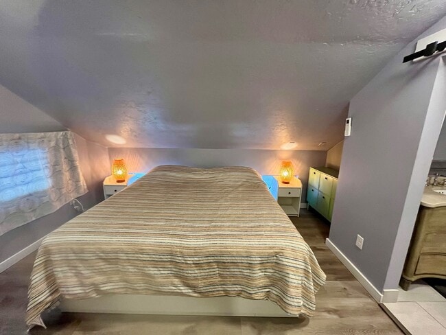 Building Photo - 2716 Syringa Ln
