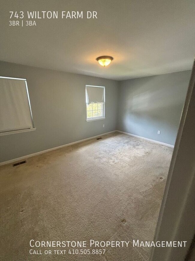Building Photo - 743 Wilton Farm Dr