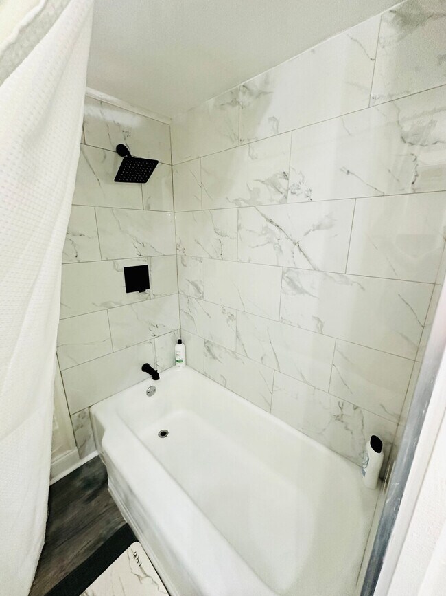 Building Photo - 1B Christopher St