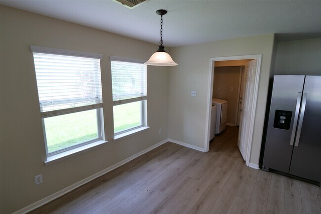 Building Photo - 24731 Cobble Canyon Ln