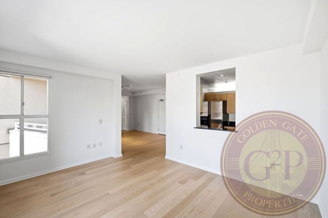 Building Photo - Western SoMa - 2 BR, 2 BA Condo 1,160 Sq. Ft. - 3D Virtual Tour