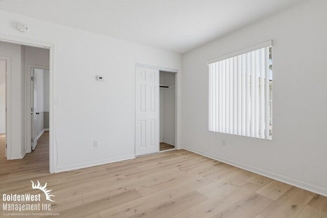 Building Photo - Charming 3Bdm 2Ba Home with Modern Updates and Private Outdoor Space in Gated Commnity!