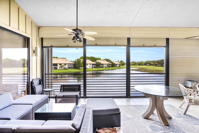 Building Photo - 16922 Isle of Palms Dr