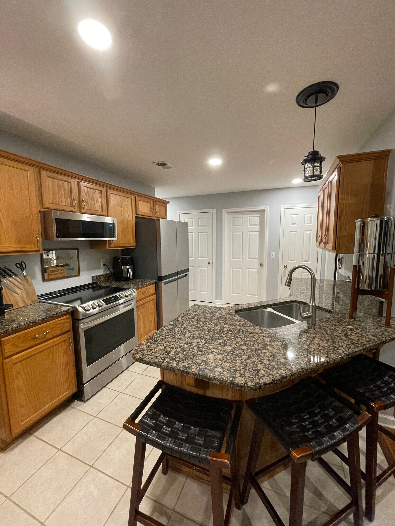 Building Photo - 11244 Black Sheep Dr