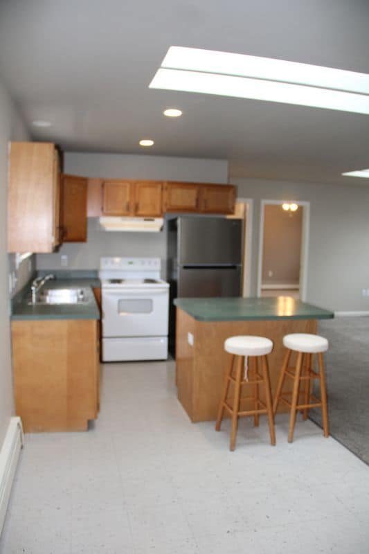 Building Photo - 130 N Mill St