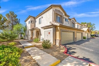 Building Photo - Spacious Open-Concept Summerlin Home with Balcony, Fireplace & Ensuite Bedrooms