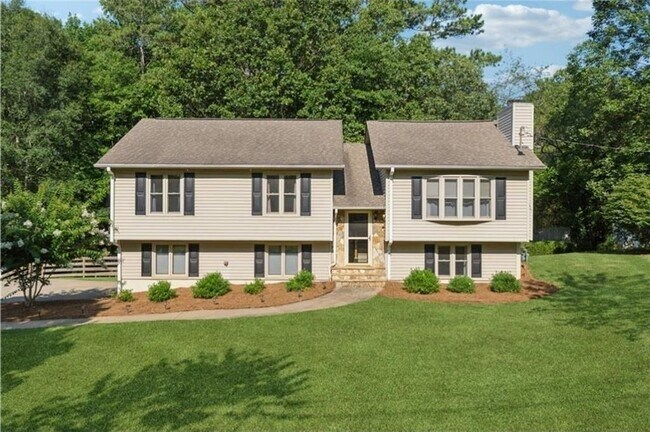 Primary Photo - 102 Hunters Mill Rd