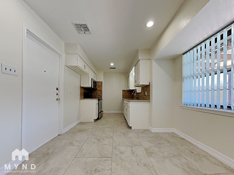 Building Photo - 10503 Kirkdale Dr
