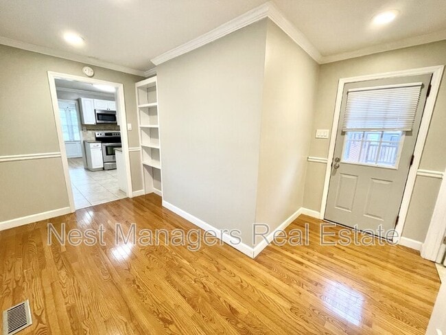 Building Photo - 1430 Pine Valley Loop