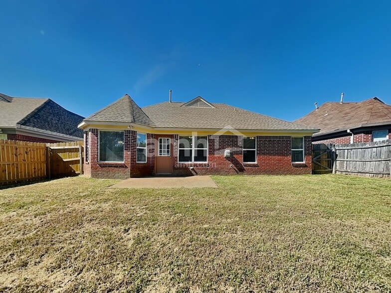 Building Photo - 1406 Siskin Dr