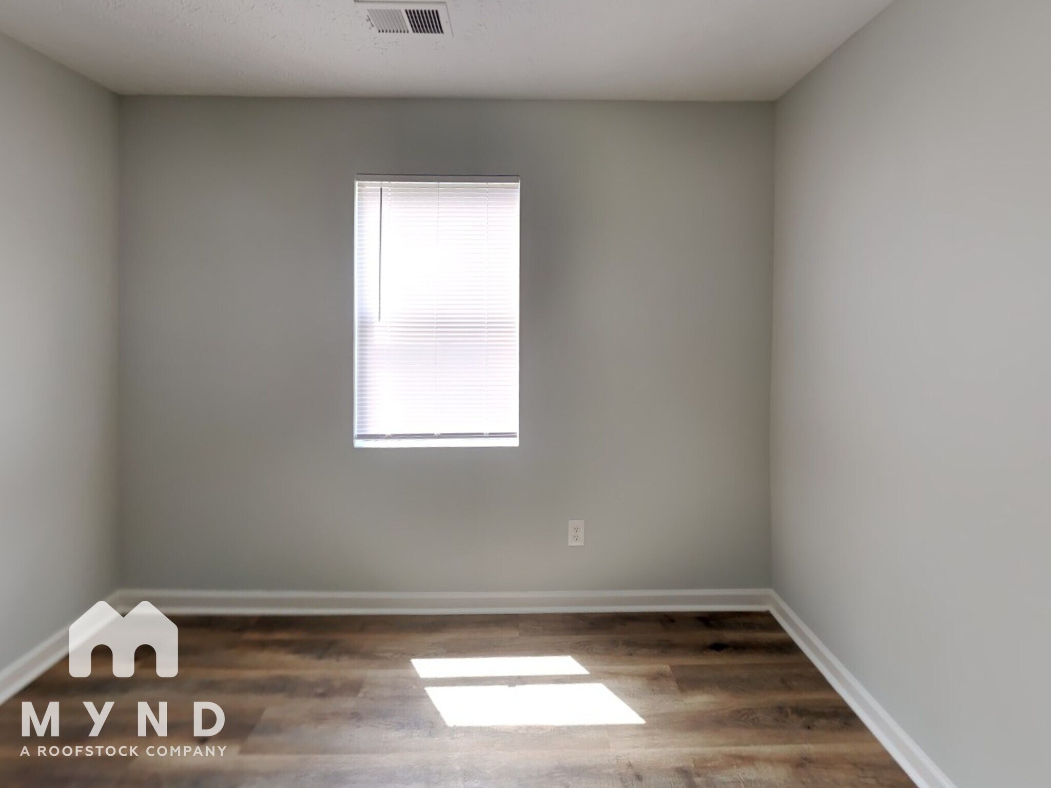 Building Photo - 2310 Ramblewood Cir