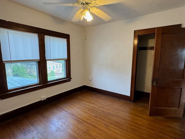 Building Photo - 2207 Wilkes Ave