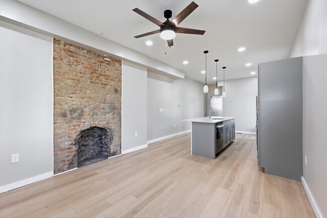 Building Photo - 775-777-777 Bellows Ave