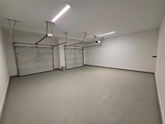 Building Photo - 1832 Asti Ln