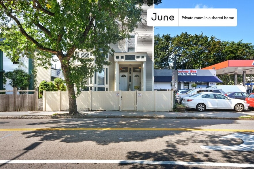 Building Photo - Room in Shared 4 bed/2 bath home in Central Square (Cambridge)