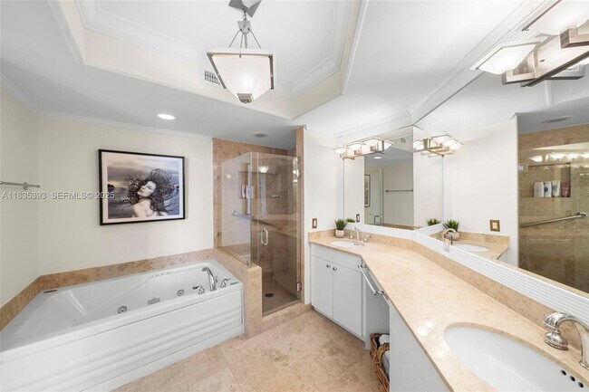 Building Photo - 4779 Collins Ave