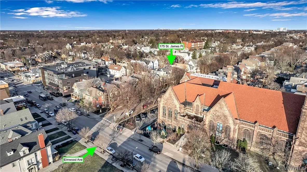 Building Photo - 175 Saint James Pl