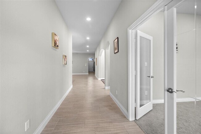 Building Photo - 13806 Wood Shadow Ln