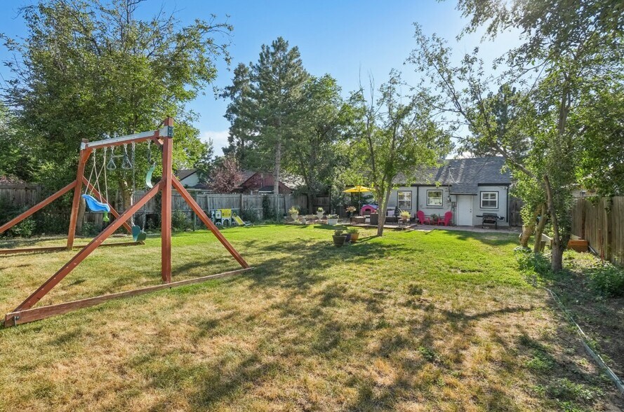 Building Photo - 1416 Willow St