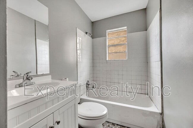 Building Photo - 1001 21st Street Ensley