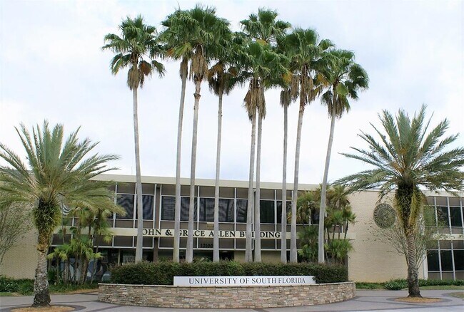 Building Photo - 11723 Raintree Village Blvd